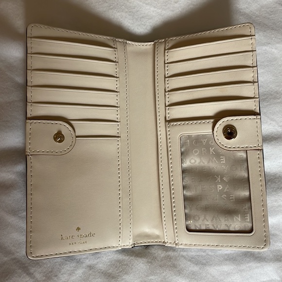 Purple Kate Spade wallet - Picture 3 of 3